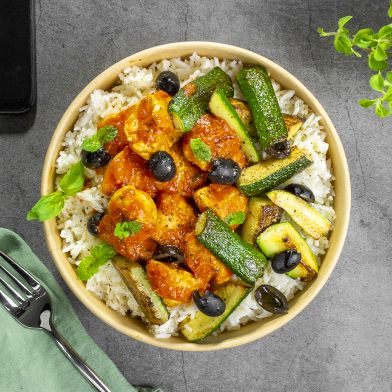 Pollo alla pizzaiola con zucchine trifolate e riso basmati al vapore
