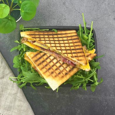 SMART Tostone con speck, cheddar e funghi